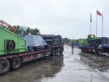 分批裝車再啟程！中意機械智能垃圾處理設備奔赴客戶現(xiàn)場