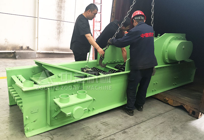 定制款振動(dòng)給料機(jī)